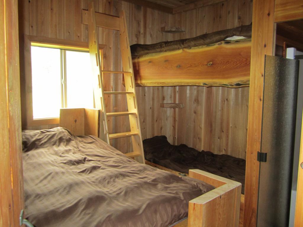 Ldr Lodge - Last Dollar Ranch Smithers Rum bild